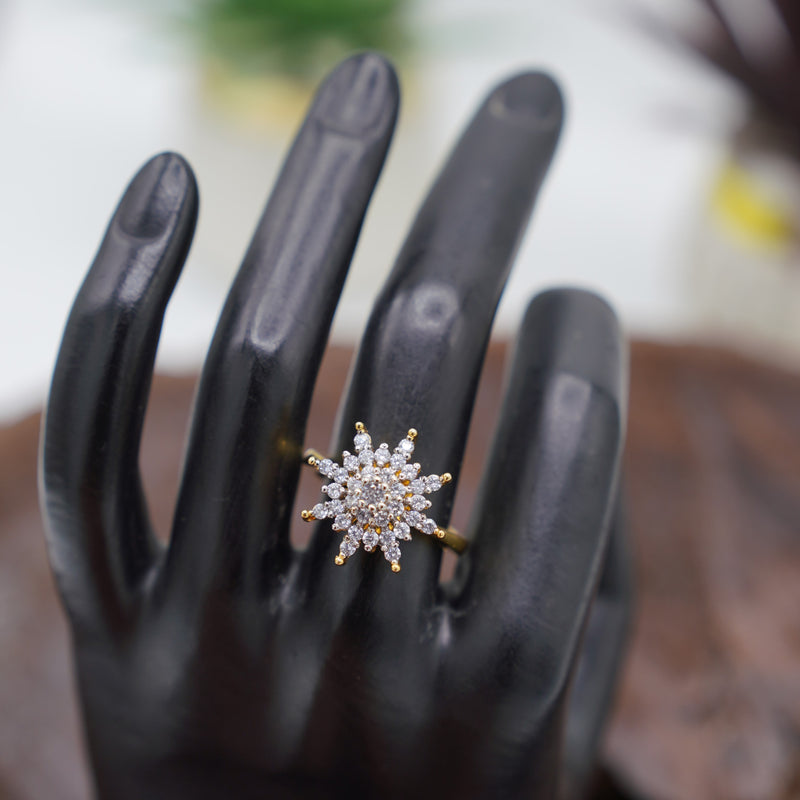 Statement Sparkle Ring