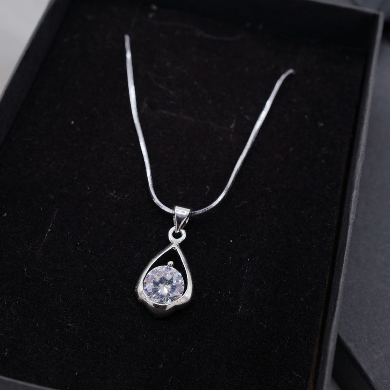 Elegance Pendent