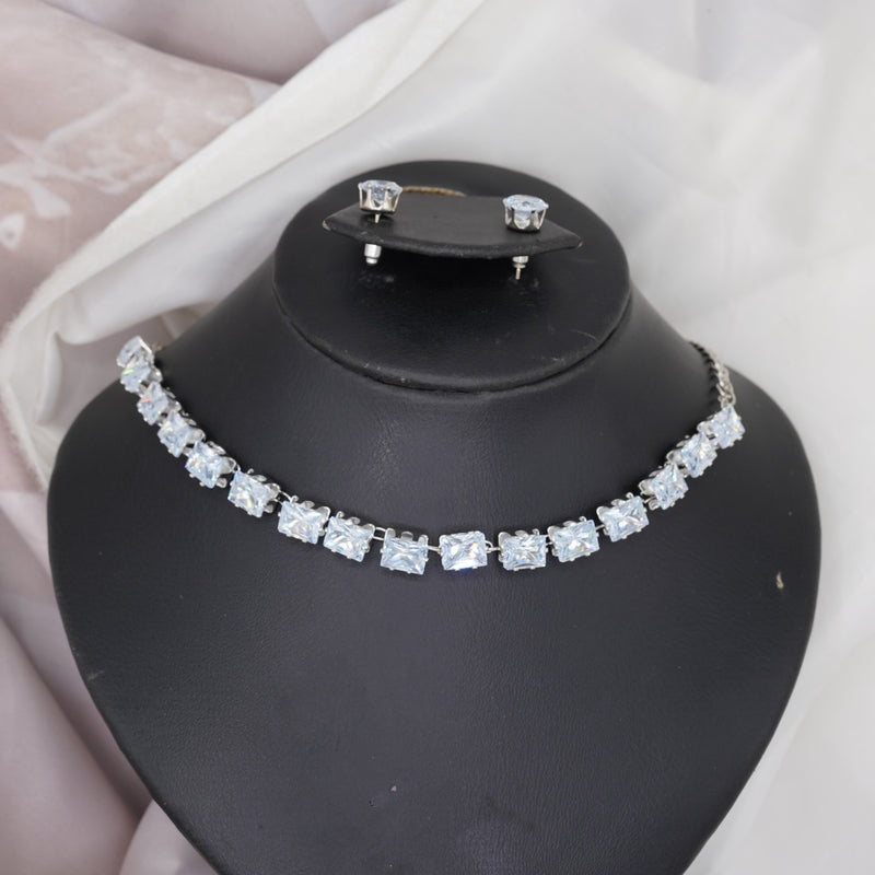 Square-Cut Crystal Set